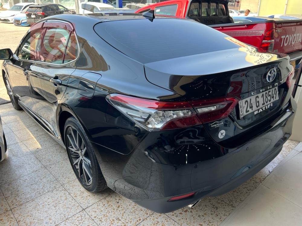 تۆیۆتا کامری